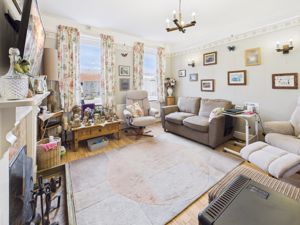 Family Room- click for photo gallery